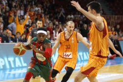 Galatasaraj i dalje posrće