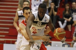 Partizan preživeo "bombardovanje" 
