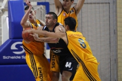 Jokić i Krstić za pobedu