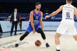 Anadolu Efes ide u Keln