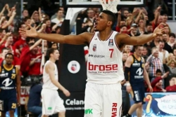 Zvezda dovela krilnog igrača