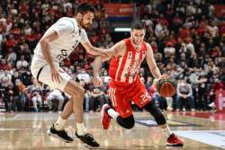 Zvezdi prvi "večiti derbi", a Partizanu prvi poraz