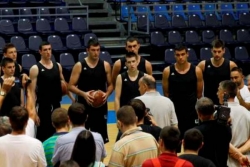 Vujo&scaron;ević testira neke nove klince