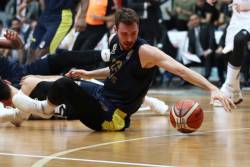 Gudurić dobar u pobedi Fenera