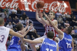 Blažič izazvao udes, Zvezda ga kaznila