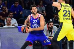 Efes preokrenuo protiv Fenera, bruka Erla Klarka