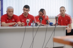 Zvezda za zacrtano, Radnički za istoriju (17h)