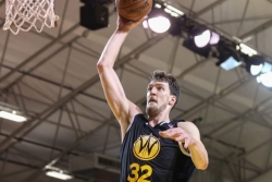 Kuzmić vraćen u Golden Stejt