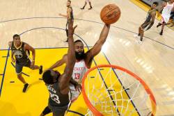 (VIDEO) Harden posterizovao Grina
