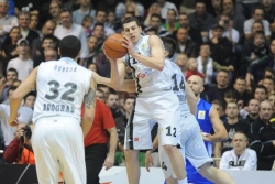 Partizan za sebe i za Zvezdu
