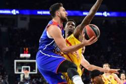 Micić od junaka do tragičara, derbi kola pripao Barseloni