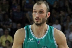 Simonović najbolji u porazu Orteza