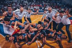 U16: Francuskoj trofej, Pažin u idealnih pet