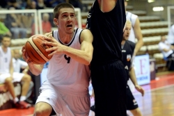 Partizanu trijagonal u Trstu