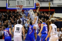 &Scaron;ampionski start crno-belih