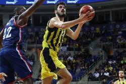 Fener se revan&scaron;irao Efesu, sjajni Kalinić