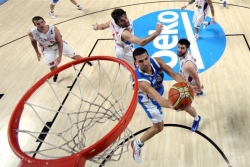 Fener sa Zizisom napada triplu krunu