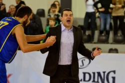 Nikolić sru&scaron;io jo&scaron; jednog favorita