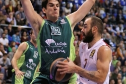 Olimpijakos i Fener nižu pobede