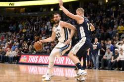 Gasol trejdovan u Toronto
