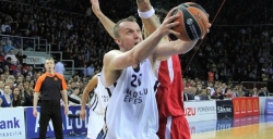 Farmar i Savanović održavaju nadu