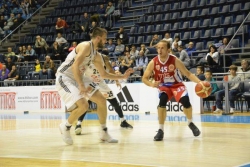 Borac sa Partizanom na jednu loptu