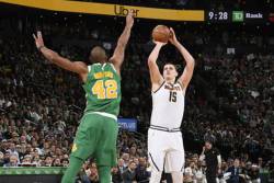 Jokić vodi Denver u plej of