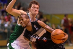 Partizanu povređeno pola tima