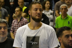Lovernj odlazi u Spurse