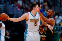 Jokić nadigrao Gobera