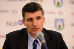 Perasović produžio ugovor
