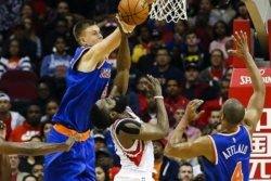Porzingis ponovo maestralan (video)