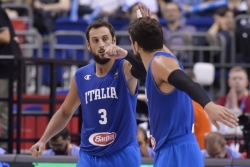 GRUPA B: Italija izbegla bruku