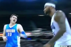 Nurkić provocirao Kazinsa (video)