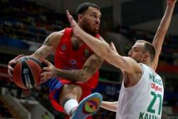 Džejms pobedio sirenu i postao junak Moskovljana (video)