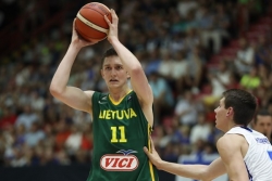 U20: Birutis je obeležio prvi dan