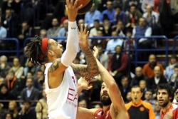Debakl Olimpijakosa