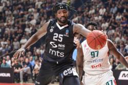 Pala je i Lokomotiva, Partizan ne zna za poraz