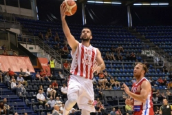 Zvezda demonstrirala silu