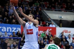 Rozić i &Scaron;arić sru&scaron;ili Džikića