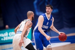 Zenit na korak od polufinala