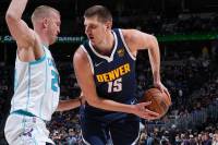 Jokićev rekord u &scaron;utu iz igre, Denver prosuo plus 19 (video)