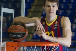 Hezonja traži &scaron;ansu van Barselone