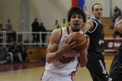 Panteri "preskočili" Metalac