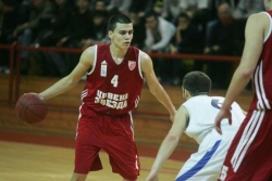 NIJT: Zvezda će te&scaron;ko do finala