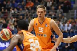 Mornar lako iza&scaron;ao na kraj sa Megom, Luković izjednačio rekord