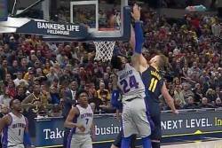 (VIDEO) Sabonis zakucao Pistonse