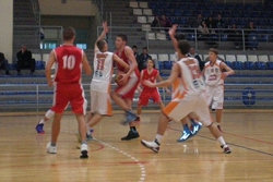 Mladost slavila, Stojanović MVP