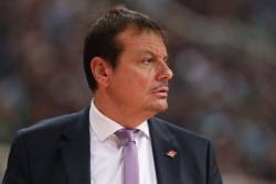 Efes izgubio u Atini, Ataman kritikovao Micića
