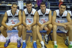 Crno-beli se predstavljaju u utorak